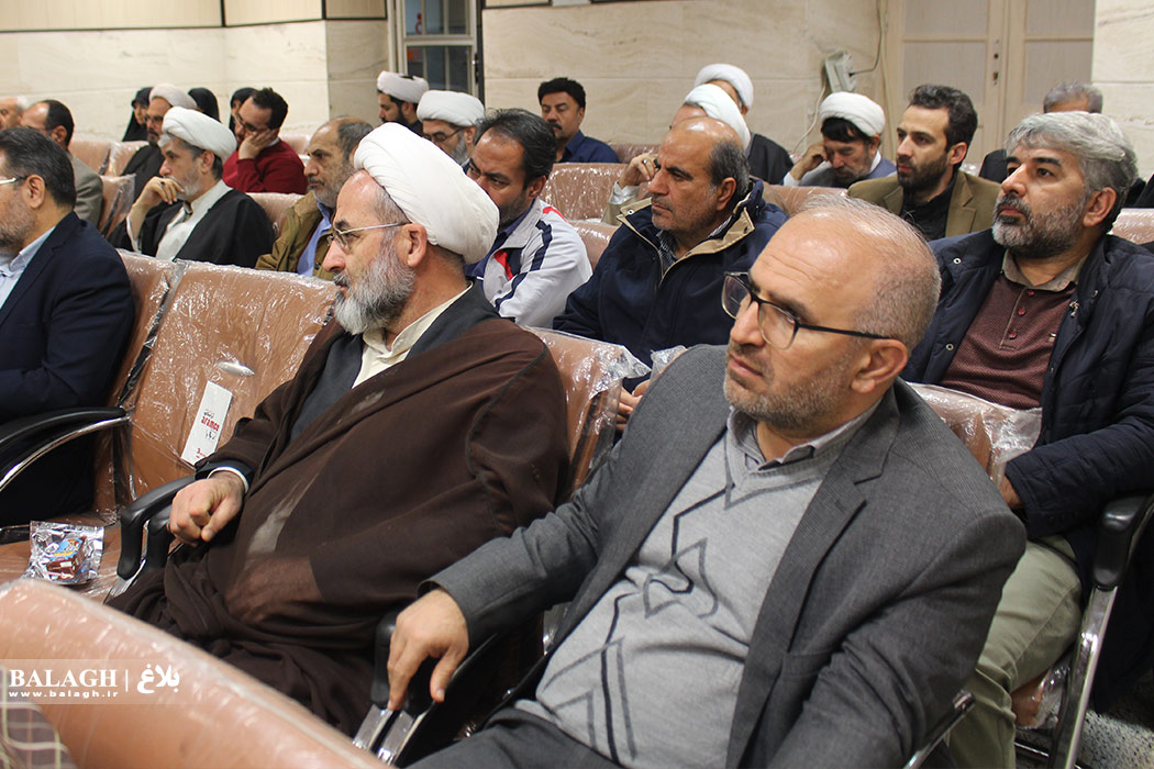 نشست صمیمی کارکنان معاونت فرهنگی و تبلیغی دفتر تبلیغات اسلامی