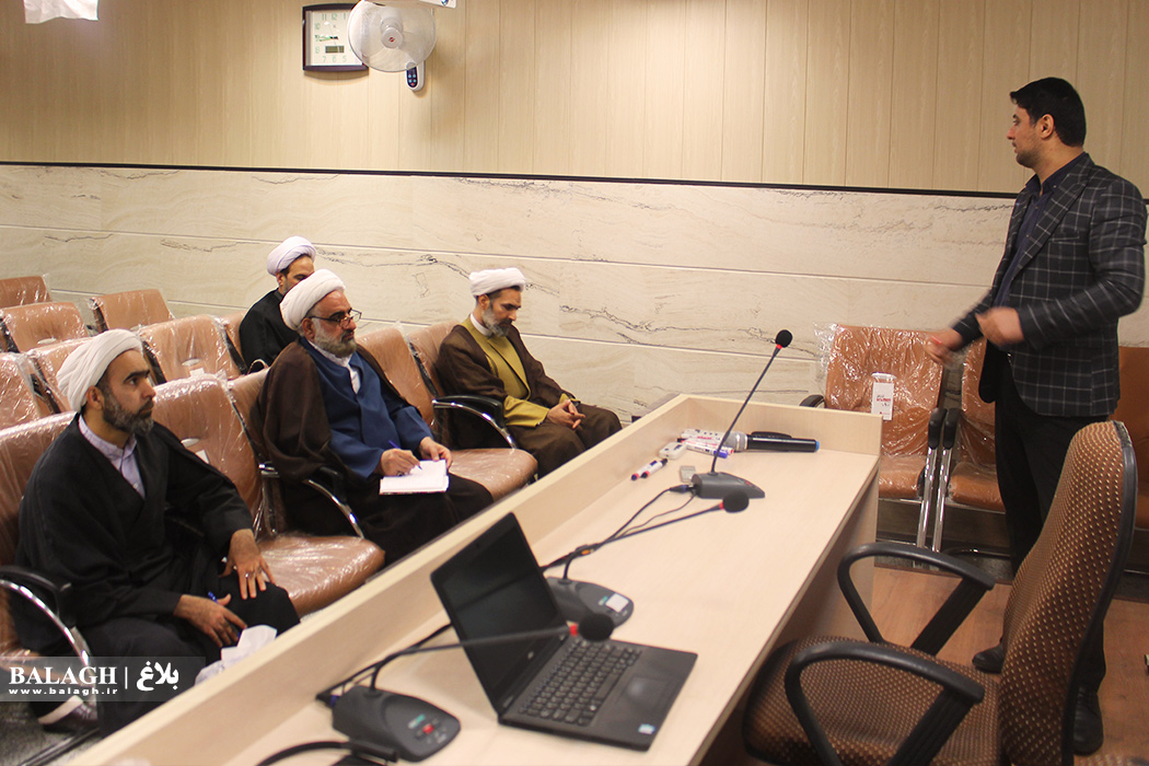 نشست هم اندیشی و گفتگوی علمی در حوزه تخصصی تمدن اسلامی