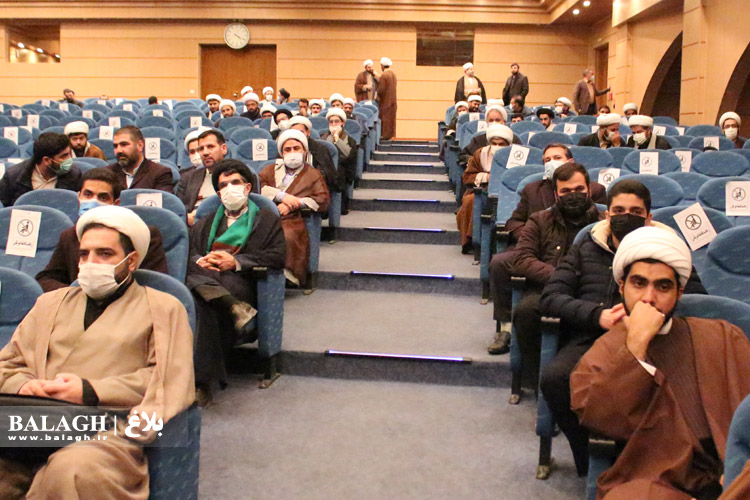 جلسه طلاب استان کردستان با نماینده ولی فقیه در کردستان