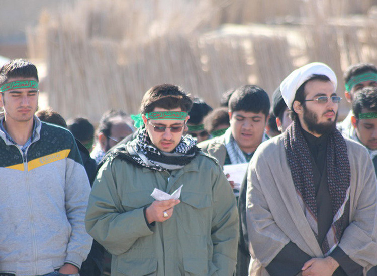 تصاویر/جلوه‌ای از حضورطلاب و روحانیون در راهیان نور