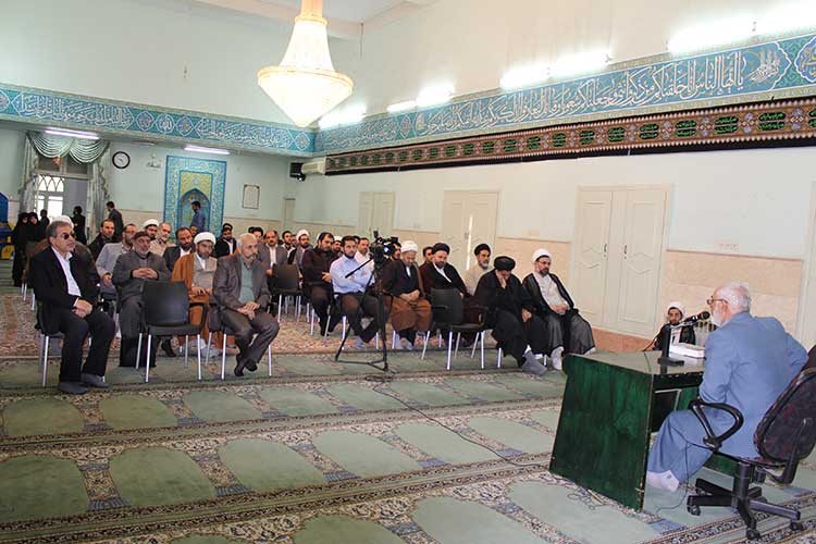 نشست صمیمی کارکنان معاونت فرهنگی و تبلیغی با آیت الله آصفی| گزارش تصویری