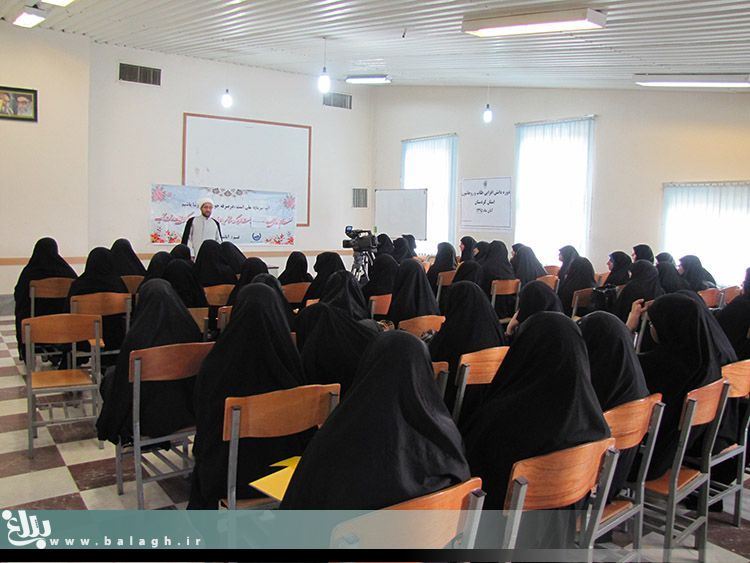 تصاویر/ دوره دانش افزائی طلاب برادر و خواهر استان کردستان 