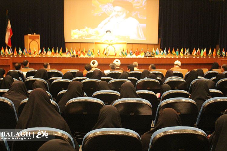 تصاویر | همایش فعالان عفاف و حجاب استان قم 