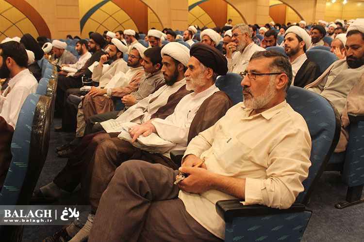 تصاویر / سلسله نشست های راویان مکتب حسینی - جلسه دوم