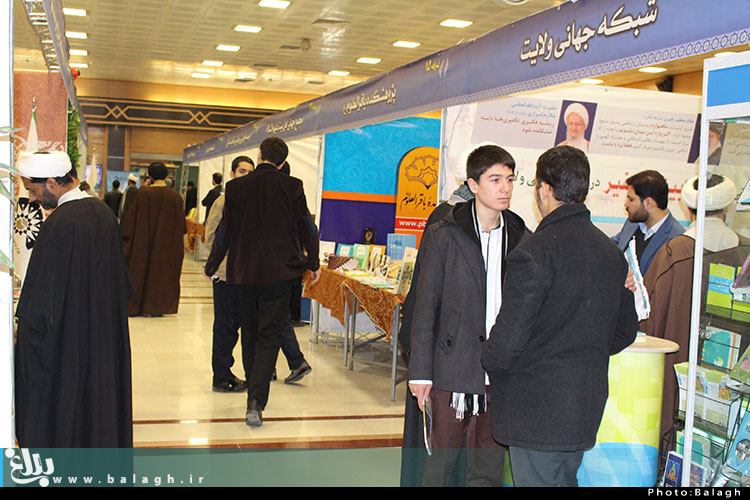 تصاویر/ روز سوم نمایشگاه طلایه داران نقد وهابیت
