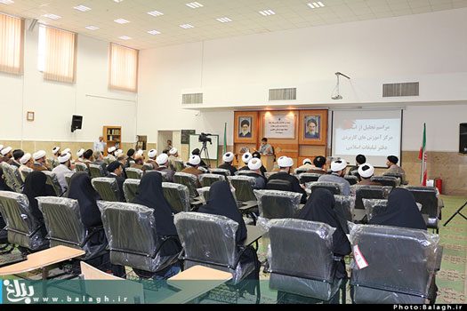 تصاویر/مراسم تکریم مقام استاد-مرکز آموزش های کاربردی دفتر تبلیغات اسلامی