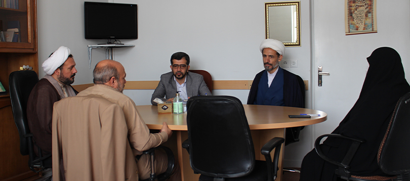 نشست مشترک اداره کل تبلیغ تخصصی با اداره کل امور دانش آموختگان حوزه علمیه خواهران نشست مشترک اداره کل تبلیغ تخصصی با اداره کل امور دانش آموختگان حوزه علمیه خواهران
