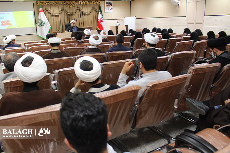 گزارش تصویری| جلسه توجیهی مبلغان روانشناس اعزامی به مراسم اربعین حسینی