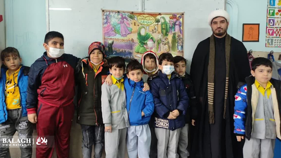 اولیت در عرصه تبلیغ حضور در مدارس می باشد