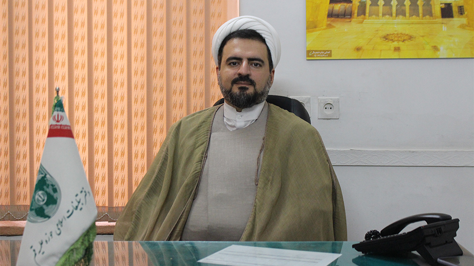 برگزاری برنامه های تبلیغی و فرهنگی دهه کرامت در پیاده راه آیت الله مرعشی (ره)