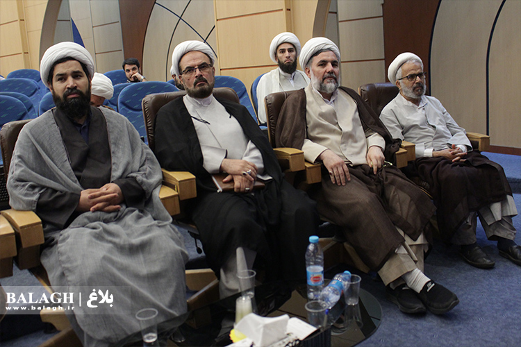 اولین جلسه از سلسله نشست های راویان مکتب حسینی