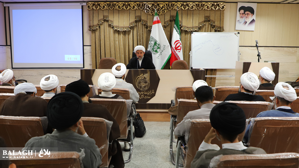 «نشست هم افزایی مبلغان تخصصی فعال در عرصه انتخابات» برگزار شد