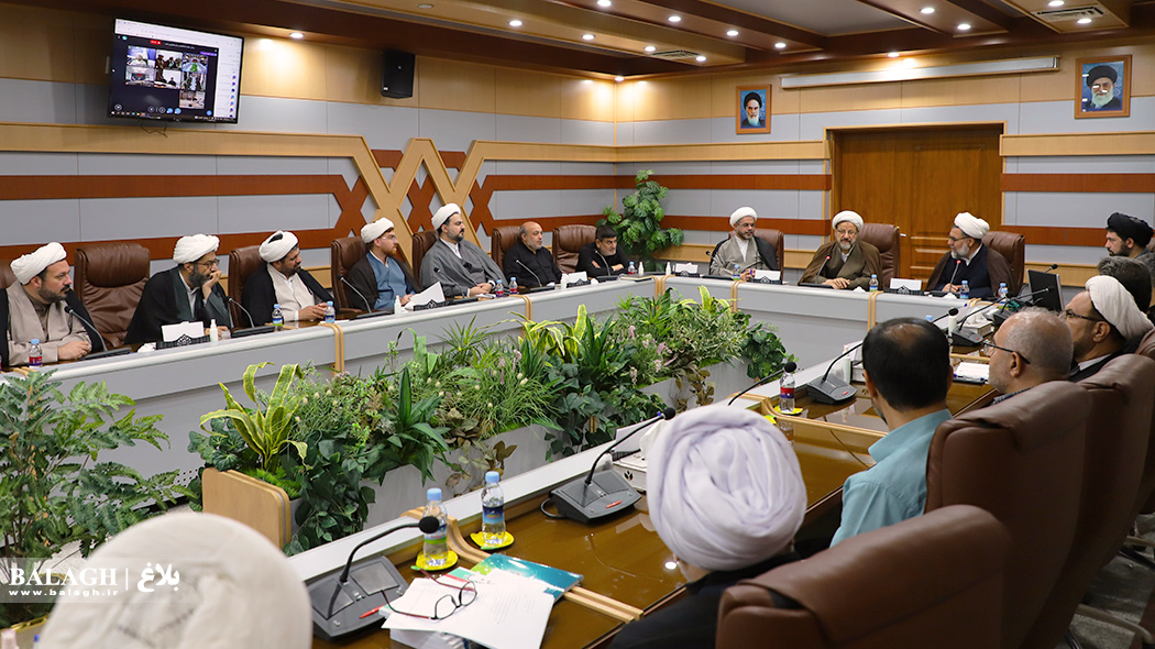واعظی نشست هم اندیشی مدیران فرهنگی و تبلیغی