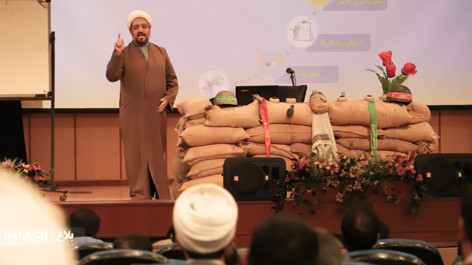 مهدی هادی