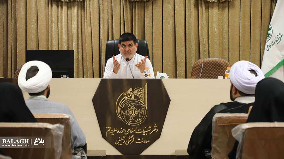 افتتاحیه رویداد آموزشی دوره تربیت مربی کودک و نوجوان در قم؛ تأکید بر استمرار آموزش و پشتیبانی از مربیان