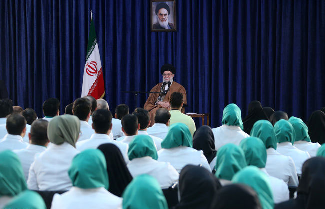 رهبر معظم انقلاب اسلامی در دیدار مدالآوران بازیهای پاراآسیایی جاکارتا ۲۰۱۸
