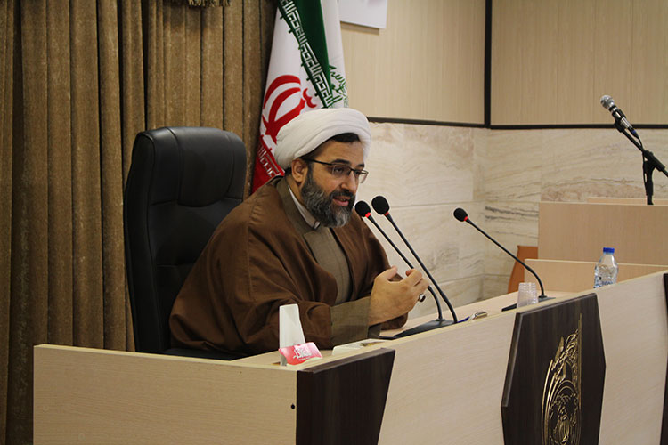  حجت الاسلام والمسلمین شیخ الاسلام