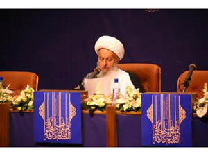 آیت الله مکارم شیرازی