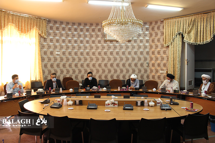 نشست سازمان کتابخانه های استان قم با مدیران معاونت فرهنگی و تبلیغی