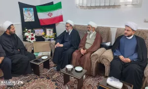  دیدار حجت الاسلام روستا آزاد با خانواده شهید محمدتوکلی