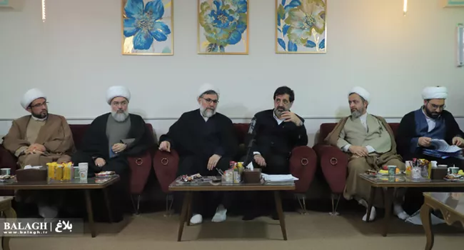 بازدید استاندار قم از کلینیک آمین